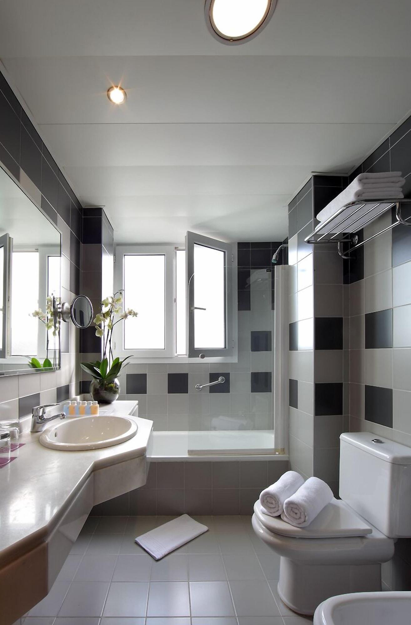 Hotel Villa Blanca 알보로테 외부 사진