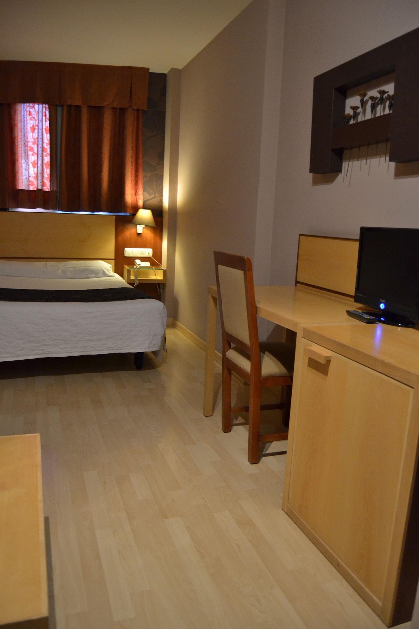 Hotel Villa Blanca 알보로테 외부 사진