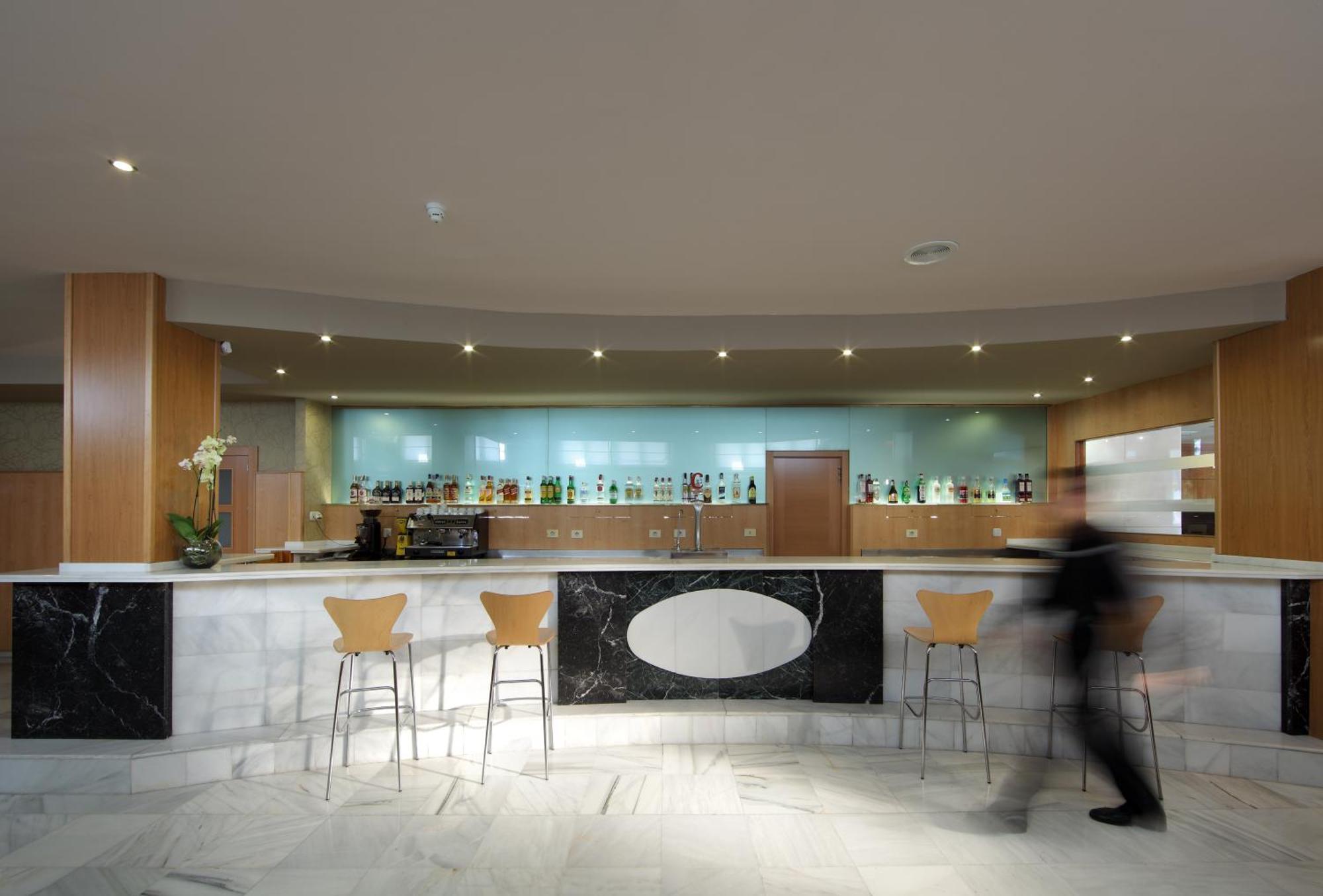 Hotel Villa Blanca 알보로테 레스토랑 사진