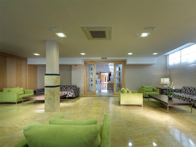 Hotel Villa Blanca 알보로테 외부 사진